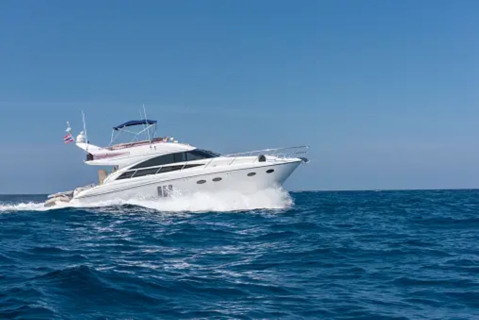 Rent A Yacht In Fort Pierce, Florida